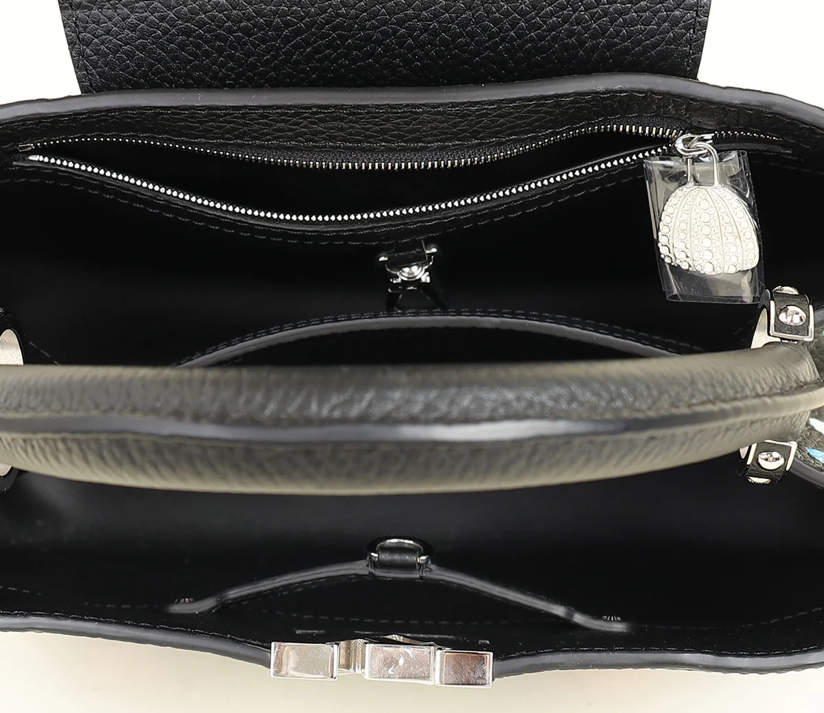 Thumbnail 11